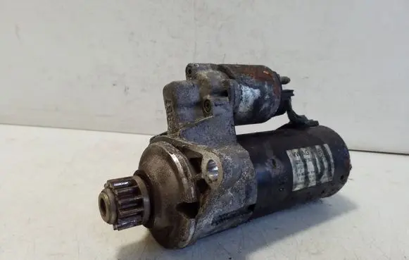 Volkswagen Sharan Starter motor 02E911024C