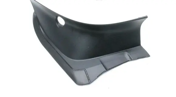 Polestar 2 Rear/tail light trim molding 32228374
