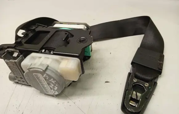Audi A4 S4 B8 8K Front seatbelt 8K1857705J