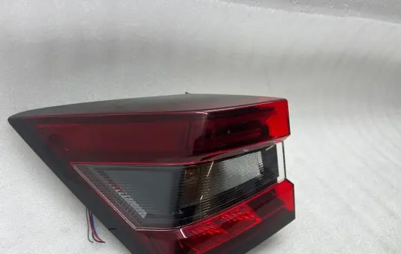 Nissan Juke II F16 Rear/tail lights 265556PA0A