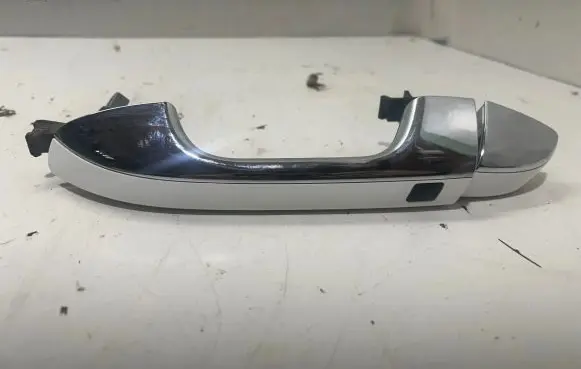 KIA Sportage Front door exterior handle