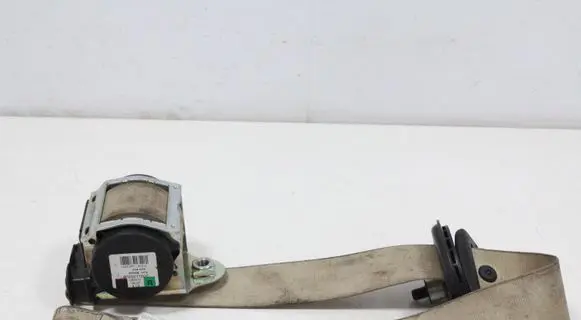 BMW 6 E63 E64 Front seatbelt 602321100C 602144800 E1040557