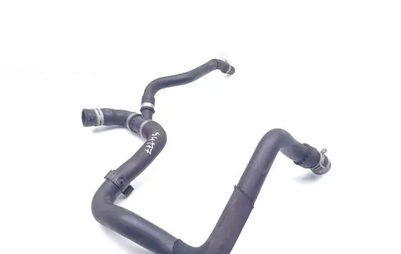 Ford Kuga II Engine coolant pipe/hose