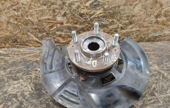 KIA Optima Front wheel hub spindle knuckle 517562T950