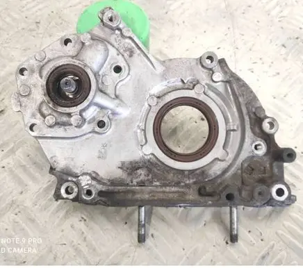 Opel Astra J Oil pump 