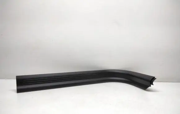Volvo C30 Front sill trim cover 8641785