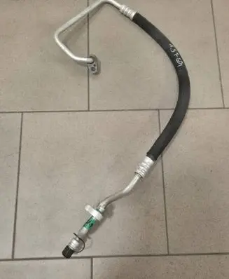 KIA Xceed Air conditioning (A/C) pipe/hose 97762G4650