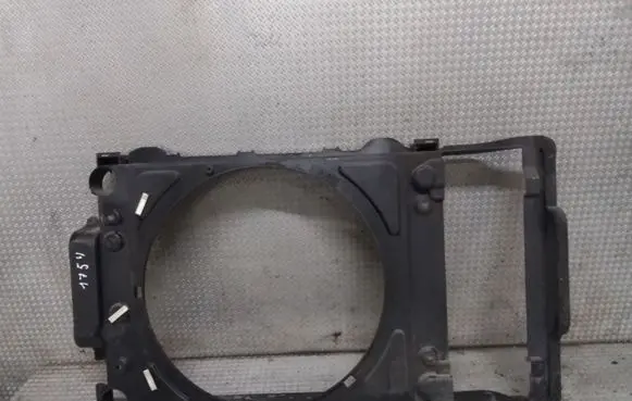 Audi A2 Radiator cooling fan shroud 8Z0121207B