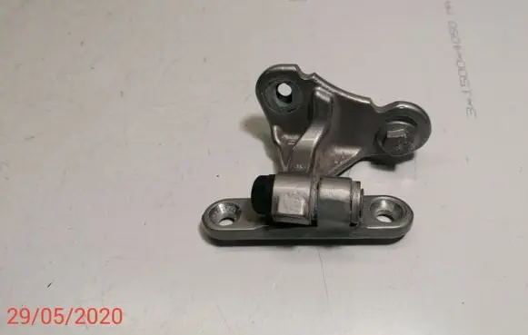 Mercedes-Benz GL X164 Rear door upper hinge