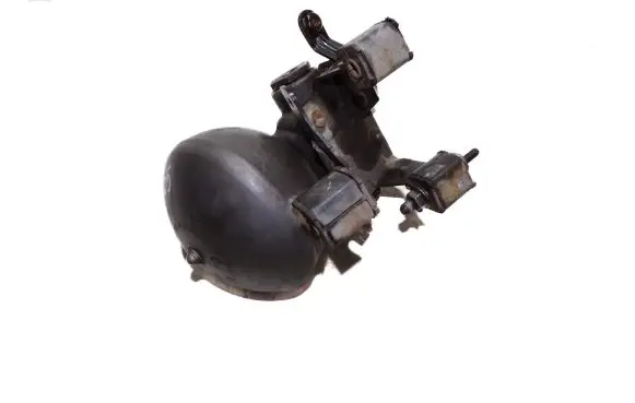 Citroen C5 Air suspension valve block 9655235680