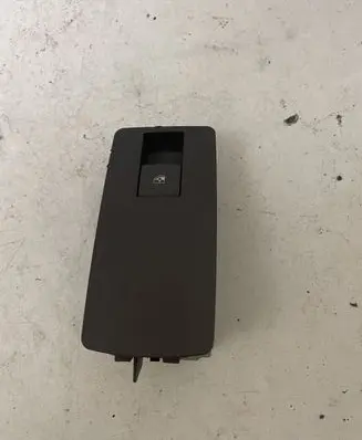 Opel Insignia A Electric window control switch 13222229