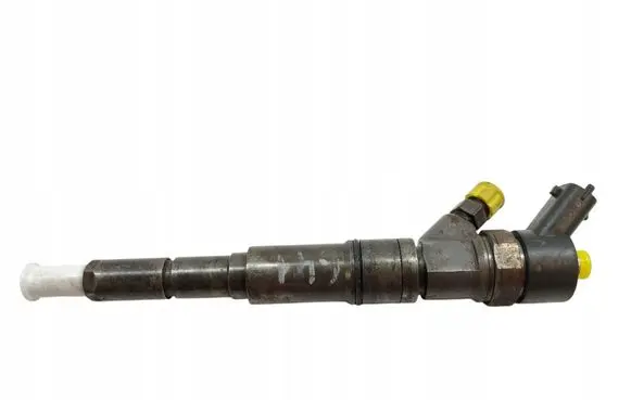 BMW 5 E39 Fuel injector 0445110047