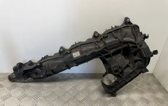 BMW 5 F10 F11 Intake manifold 7800088