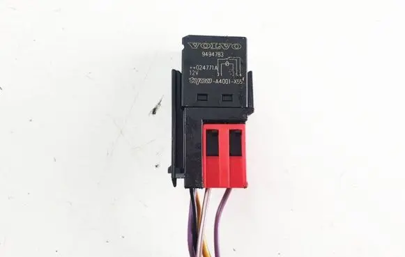 Volvo XC90 Other relay 9494783 A4001X55 024771A