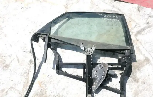 Audi A6 S6 C5 4B Rear door window/glass frame 