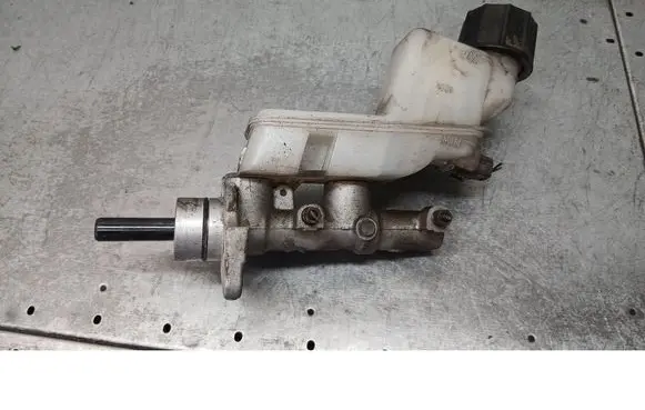 Mazda 6 Master brake cylinder 