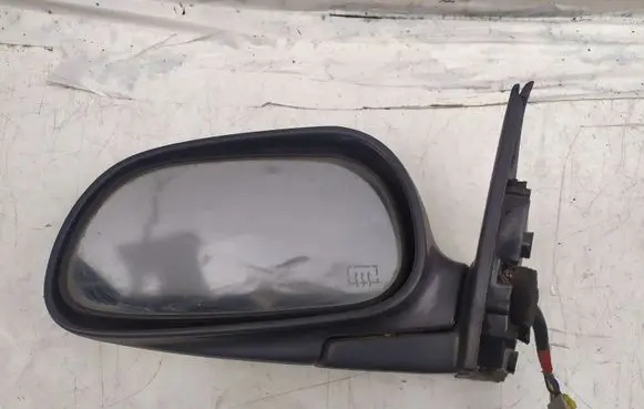 Mitsubishi Galant Front door electric wing mirror