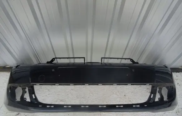 Volkswagen Golf VI Front bumper R11P3