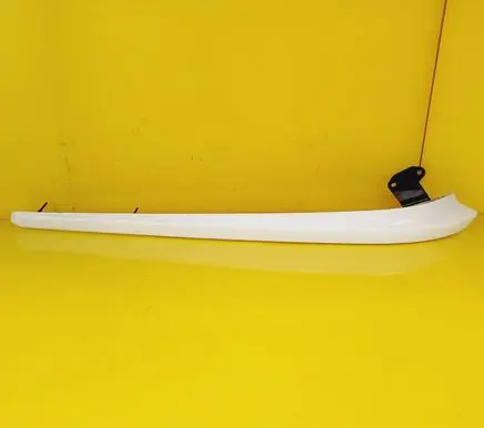 Mazda 323 F Trunk door license plate light bar 