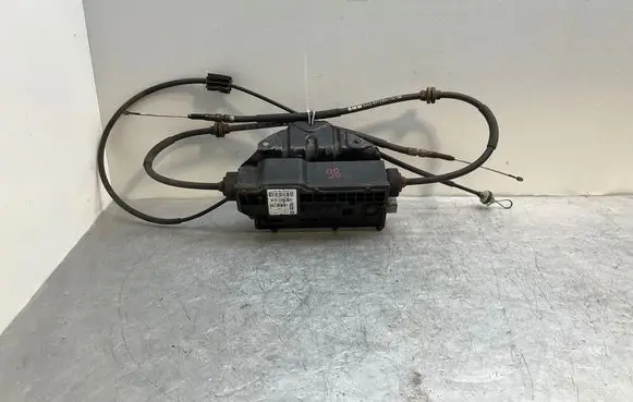 BMW X5 E70 Hand brake control module 6796072 13665010 S007405011N