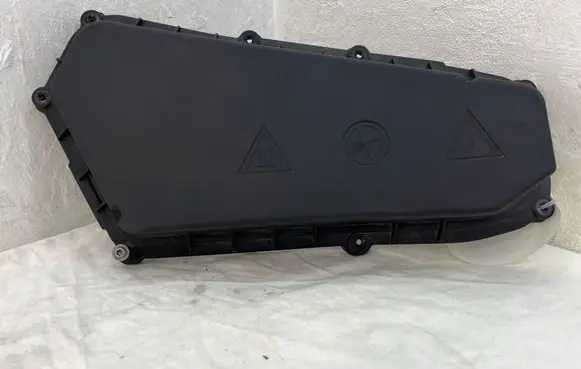 BMW 4 F32 F33 Fuse box cover 8509914