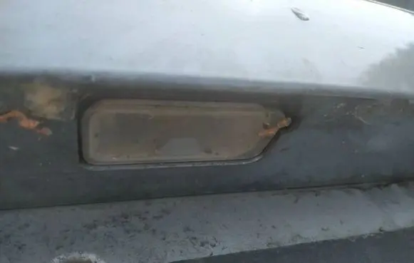 Ford Mondeo MK IV Number plate light