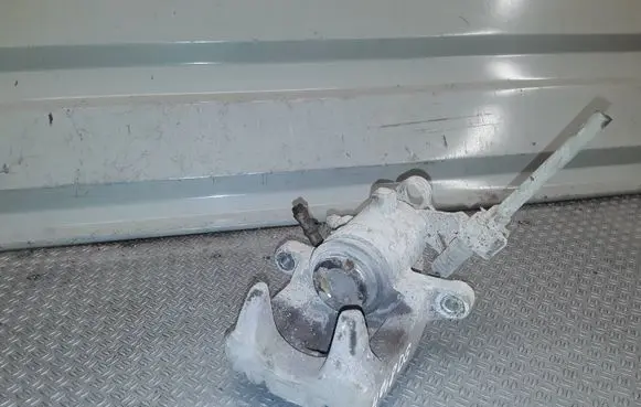 Skoda Roomster (5J) Rear brake caliper