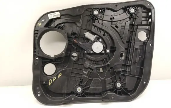 KIA Sorento Front door window regulator with motor