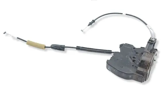 Citroen C4 III e-C4 Front door lock 9832797680