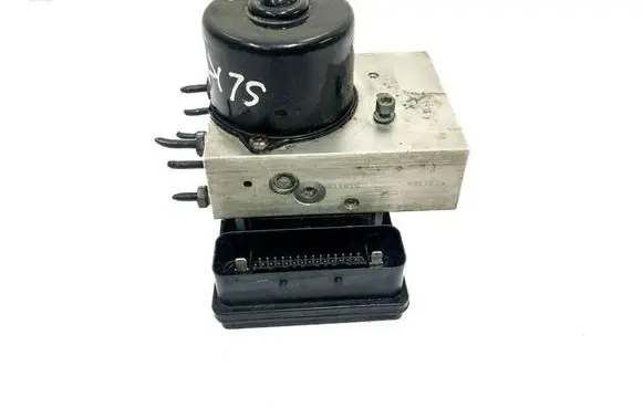 Mercedes-Benz SLK R171 ABS Pump A0054313612 A0355455532 401161