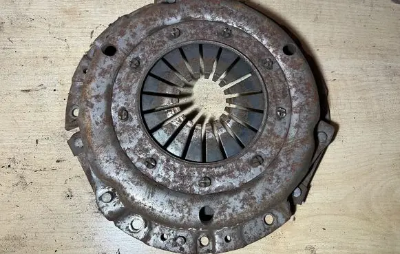 Mitsubishi Lancer Pressure plate 