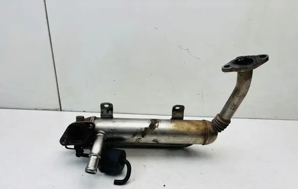 Volkswagen PASSAT B6 EGR valve cooler 03G131512AD
