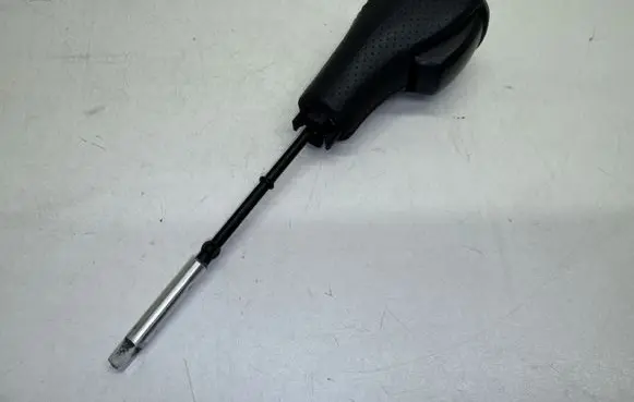 Volvo S60 Gear lever shifter trim leather/knob