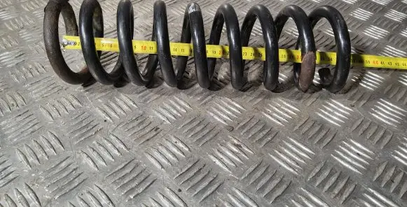 Mercedes-Benz C W203 Rear coil spring