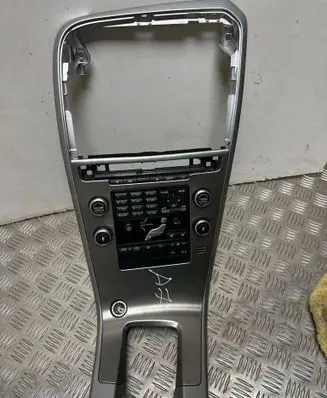 Volvo XC60 Center console 30791766 30782904 M3245100420