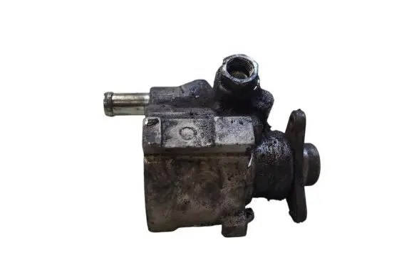 Renault Master II Power steering pump