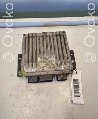 Renault Kangoo I Engine control unit/module 8200331477