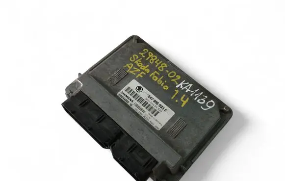 Skoda Fabia Mk1 (6Y) Engine control unit/module ECU 047906033E
