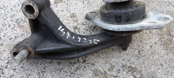 Alfa Romeo 147 Engine mount vacuum valve 
