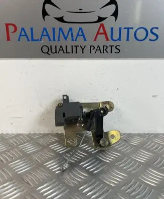 Volkswagen Touareg I Tailgate boot lock/latch motor 7L6827425