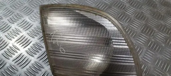 Mercedes-Benz Vito Viano W638 Front indicator light 6r01489 e96r01489