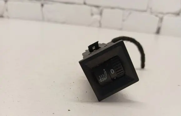 Volkswagen Transporter - Caravelle T5 Seat heating switch 7E0963503