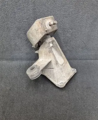 Audi A6 S6 C4 4A Gearbox mounting bracket 4A0399114G