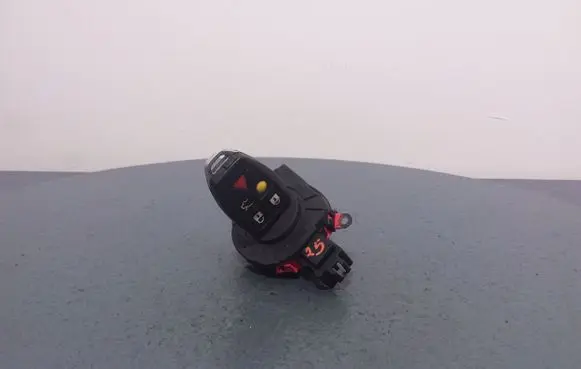 Volvo S40 Ignition lock 30737155