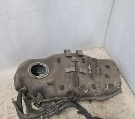 Hyundai Tucson TL Fuel tank 31030D7900