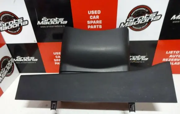 Steering wheel column trim