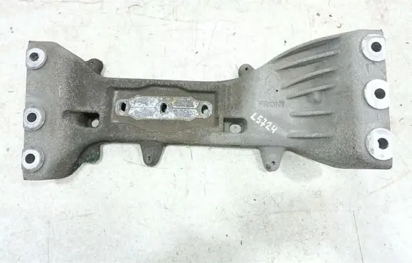 Jeep Grand Cherokee WL Gearbox mounting bracket 68428575AA