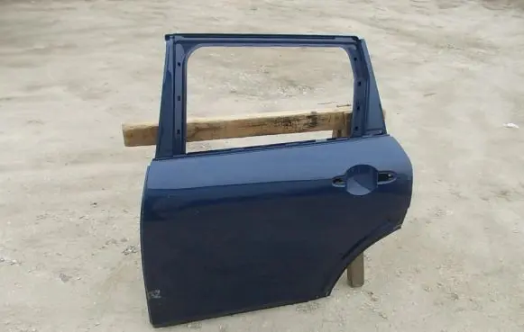 Mini Cooper Countryman R60 Rear door