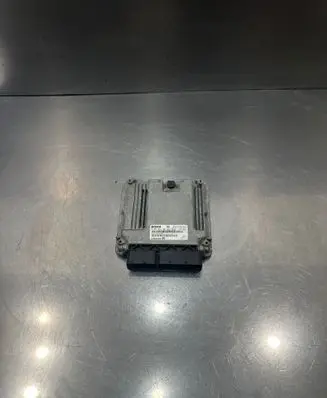 Mitsubishi Outlander Engine control unit/module 1039S19947 0281014108 1860A906