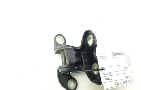 Toyota Urban Cruiser (XP110) Rear door upper hinge 6876020121
